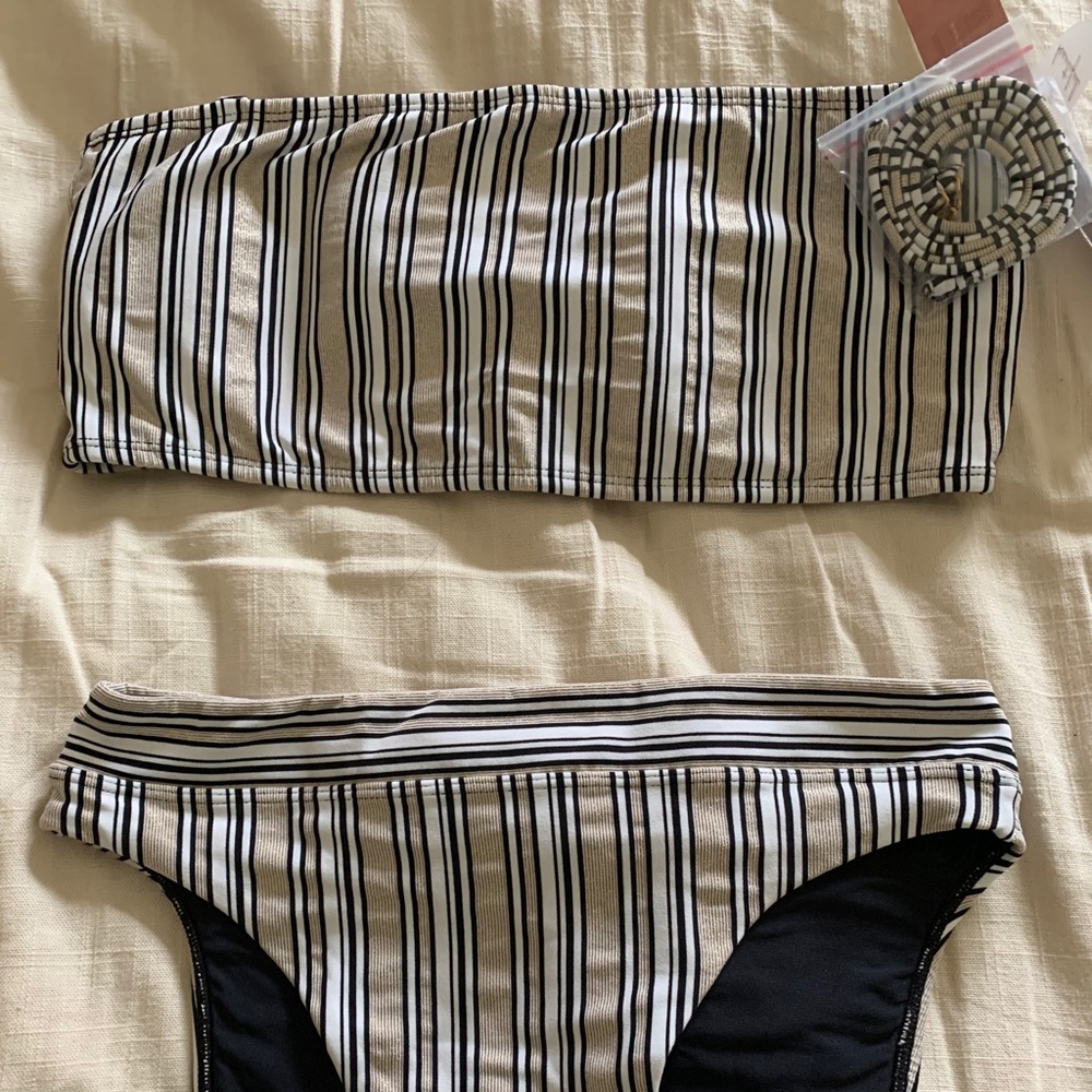 Women’s PilyQ Metallic Bikini NWT